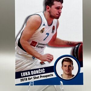 Luka Dončić 2018 Hot Shot Prospects Card